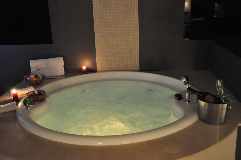 Hotel Los Penascales - Adults Only Las Rozas de Madrid Quarto foto